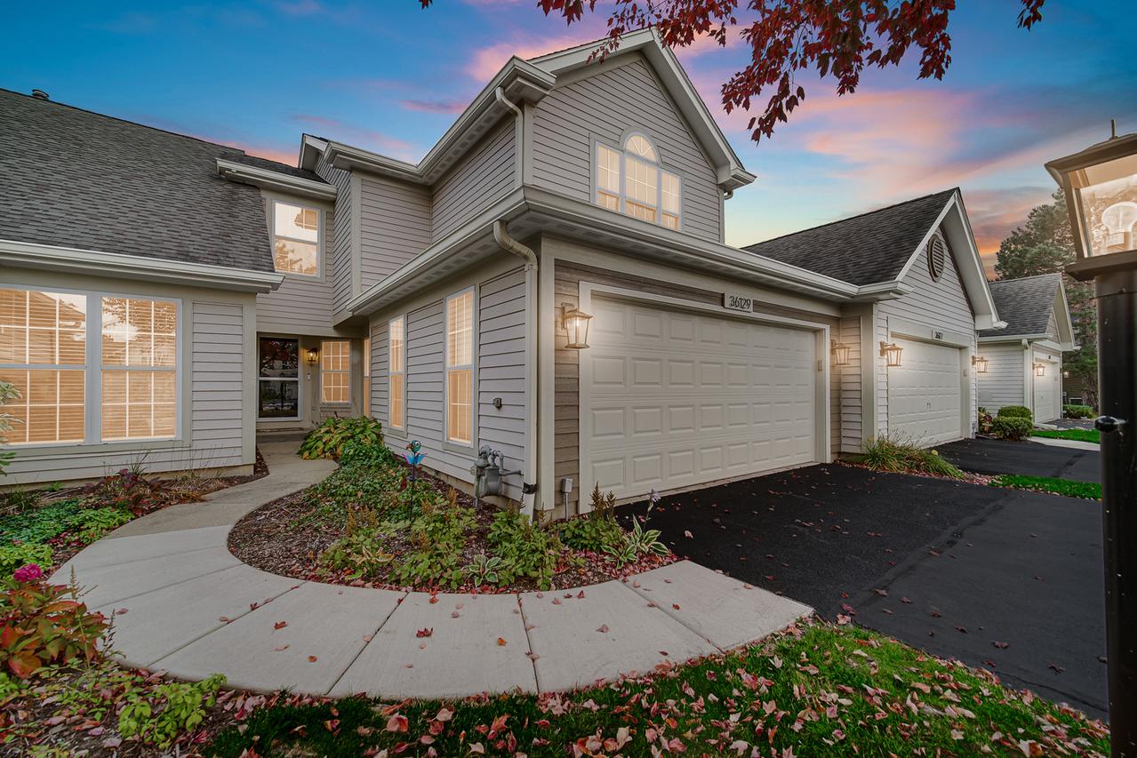36129 N Springbrook Ln., Gurnee, IL 60031