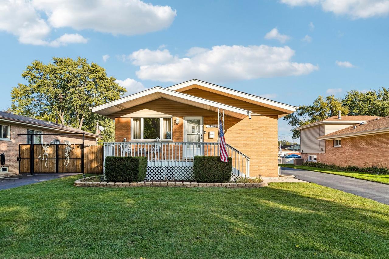 14323 Kildare Ave., Midlothian, IL 60445