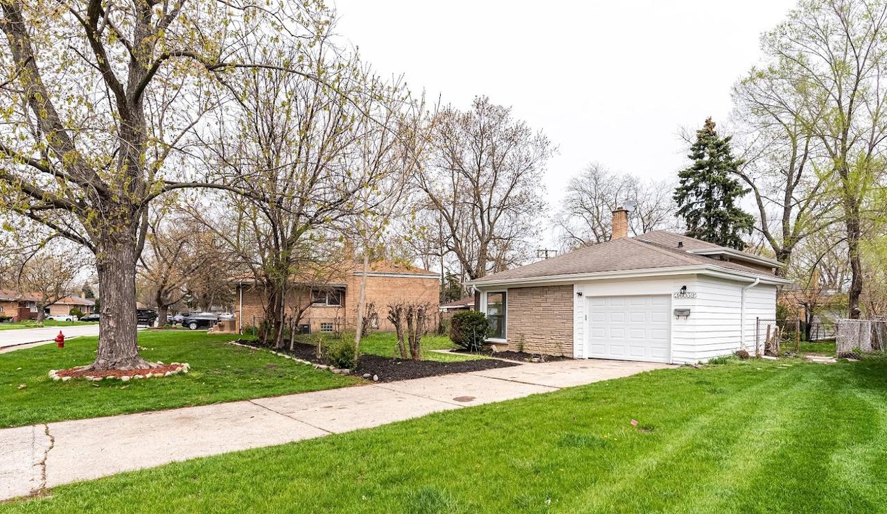 16039 Marion Dr., South Holland, IL 60473