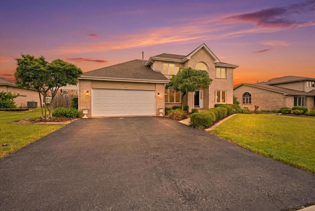 631 Vanderbilt Dr., New Lenox, IL 60451