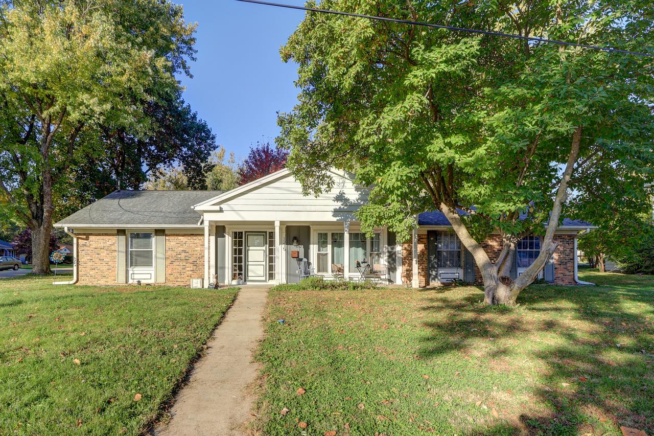 1215 Brigadoon Dr., Dixon, IL 61021