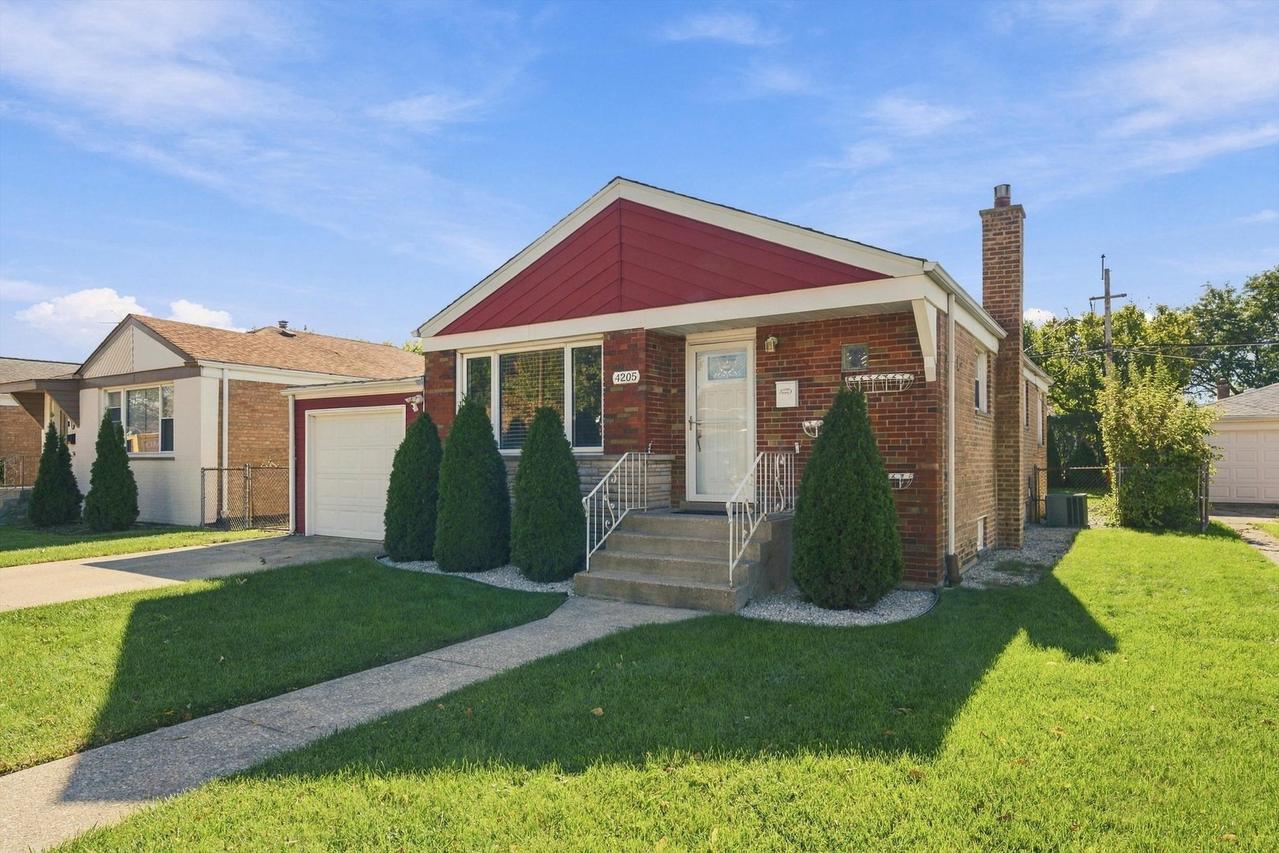 4205 W 82nd Pl., Chicago, IL 60652