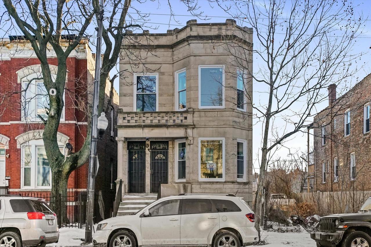 1619 S Central Park Ave., Chicago, IL 60623