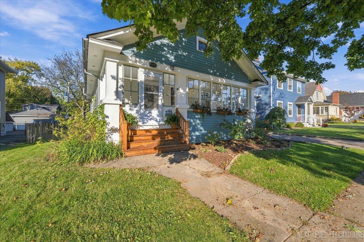 102 Anderson Blvd., Geneva, IL 60134
