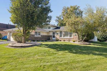 New Homes For Sale This Week That Attend Victor J Andrew High School: October 23rd to October 29th