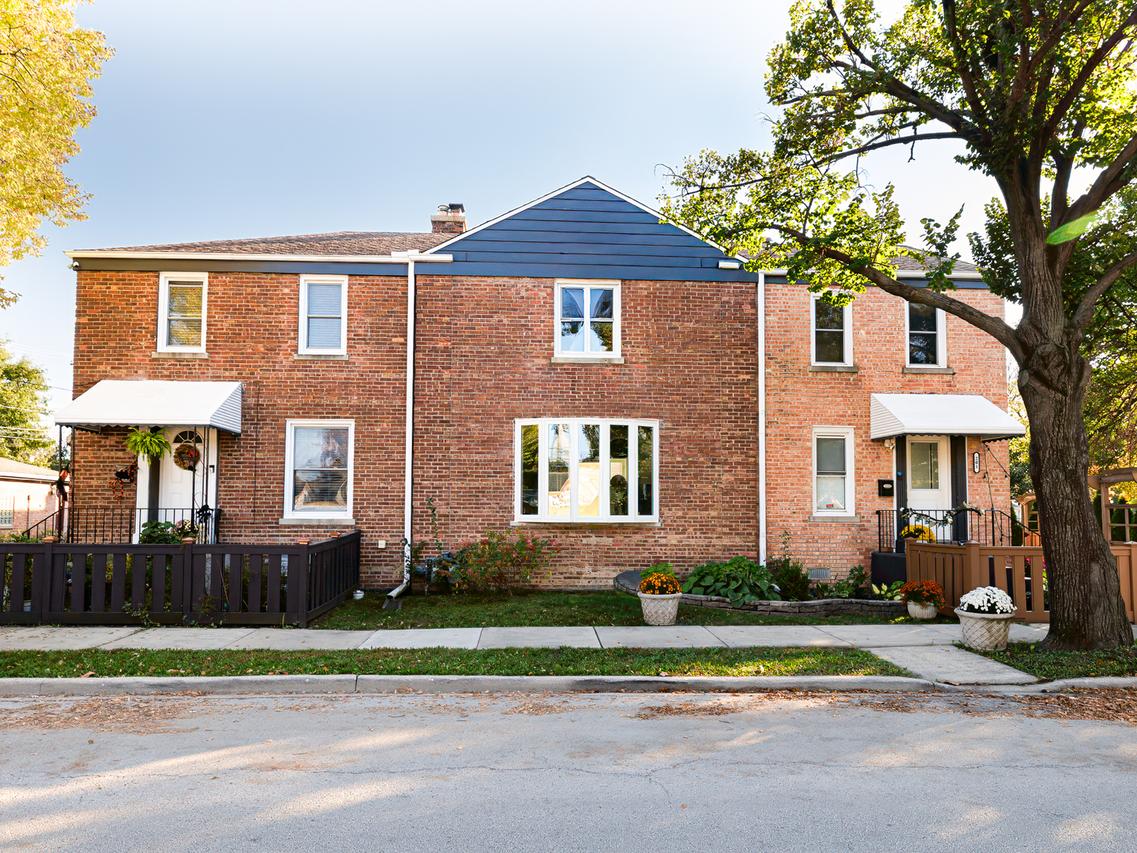 702 E Lincoln Ave., La Grange, IL 60525