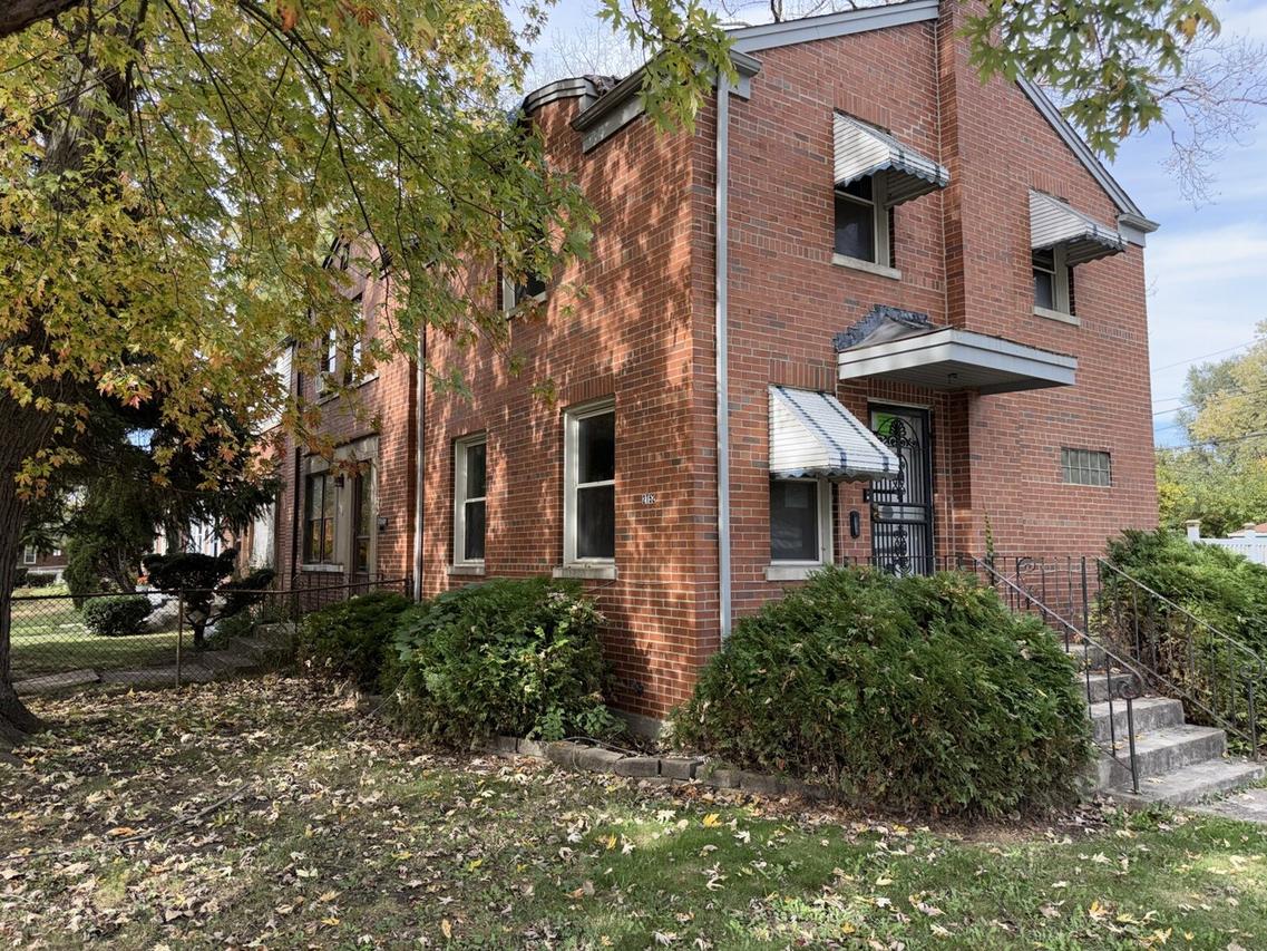 2152 E 100th St., Chicago, IL 60617