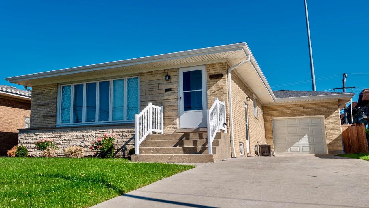 5129 N Chester Ave., Chicago, IL 60656