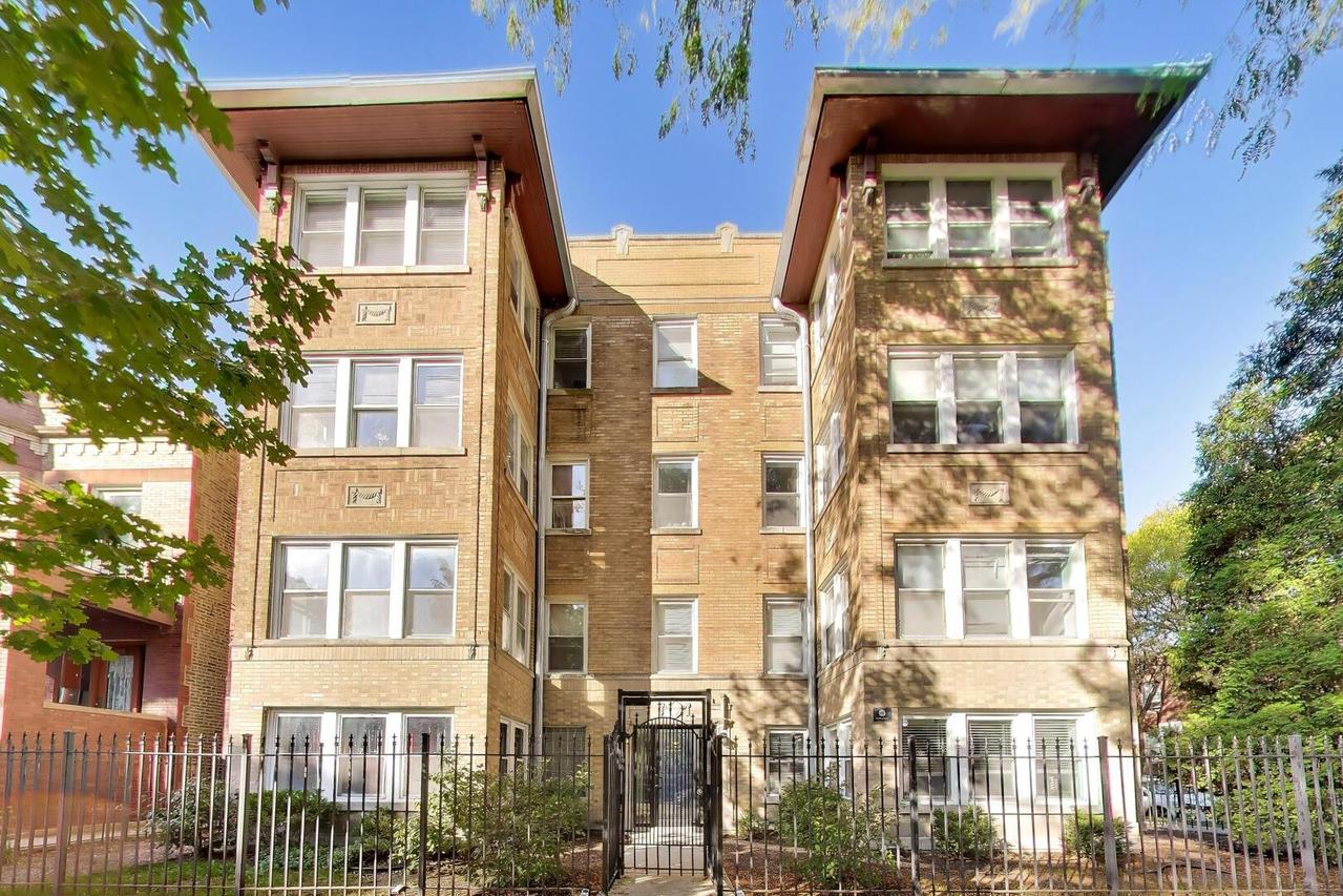 2450 N Lawndale Ave. #1, Chicago, IL 60647