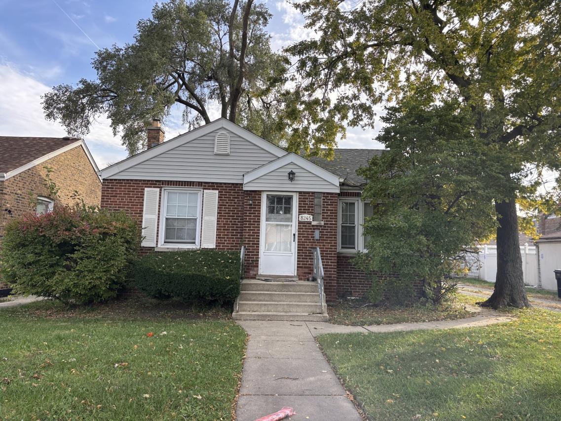 8245 S California Ave., Chicago, IL 60652