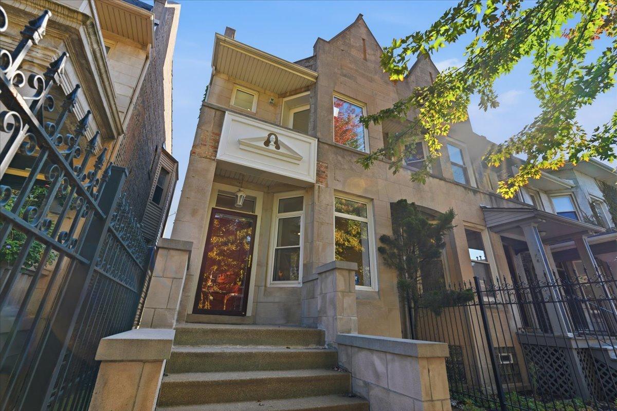 6505 S Woodlawn Ave., Chicago, IL 60637
