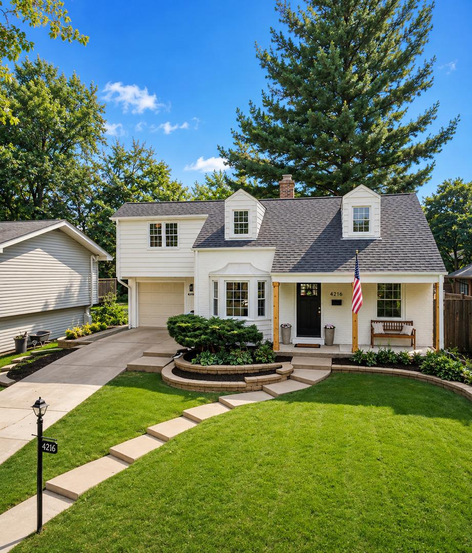 4216 Elm St., Downers Grove, IL 60515