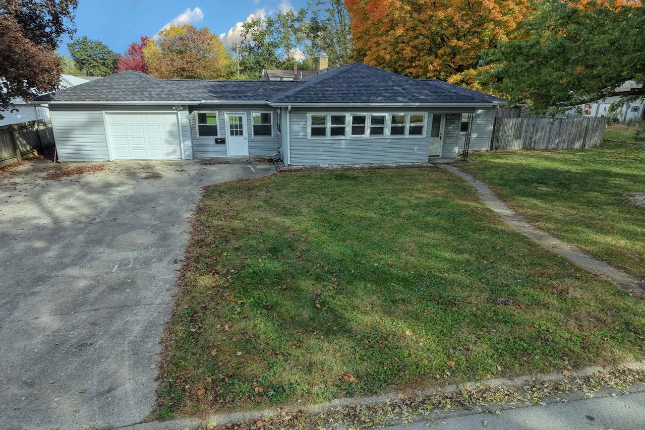608 E Grant St., Watseka, IL 60970