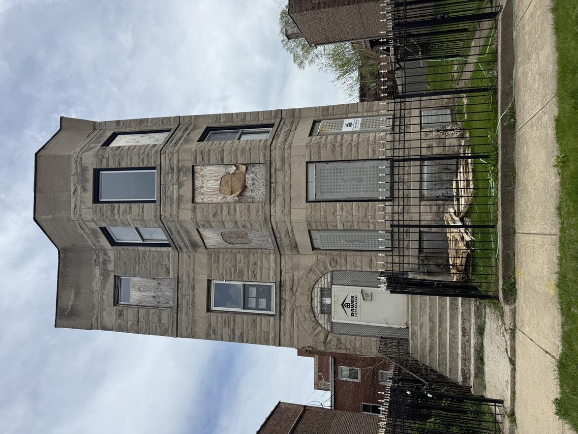 5813 S Wabash Ave., Chicago, IL 60637
