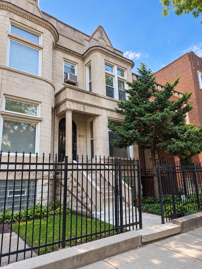 6022 S Vernon Ave., Chicago, IL 60637