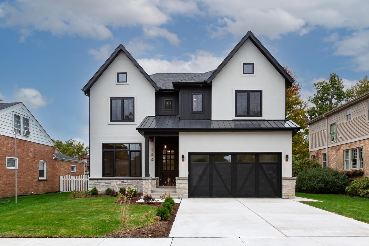 244 N Evergreen Ave., Elmhurst, IL 60126