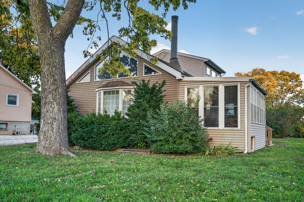14329 Lawndale Ave., Midlothian, IL 60445