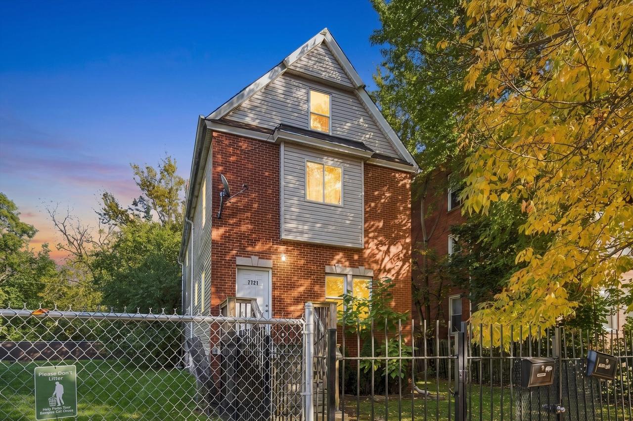 7721 S Emerald Ave., Chicago, IL 60620
