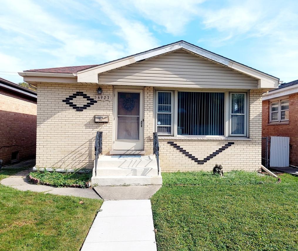 4927 Harold Ave., Schiller Park, IL 60176