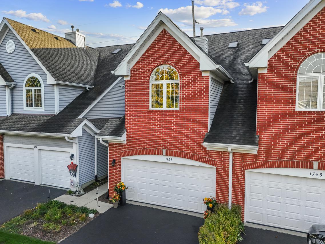 1737 W Ethans Glen Dr., Palatine, IL 60067