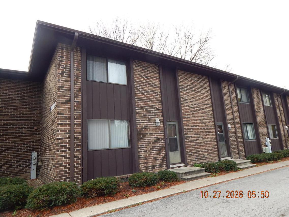15804 S Laramie Ave. #2, Oak Forest, IL 60452