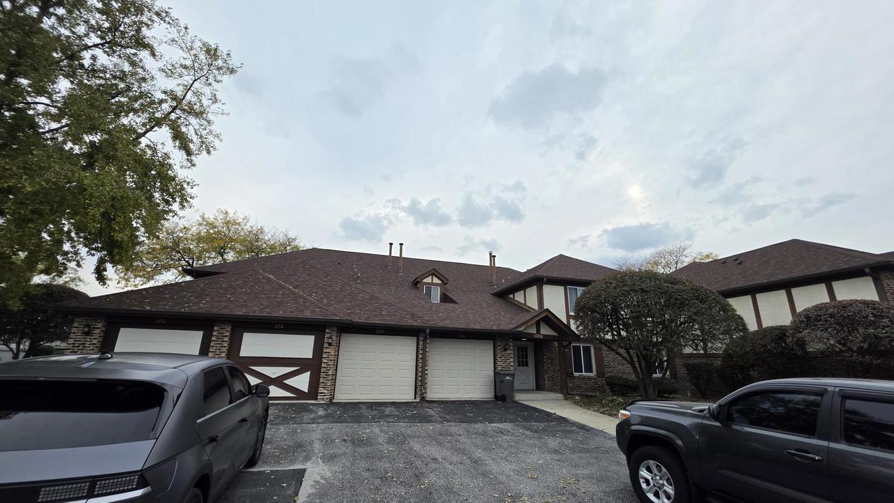 15716 Orlan Brook Dr. #182, Orland Park, IL 60462