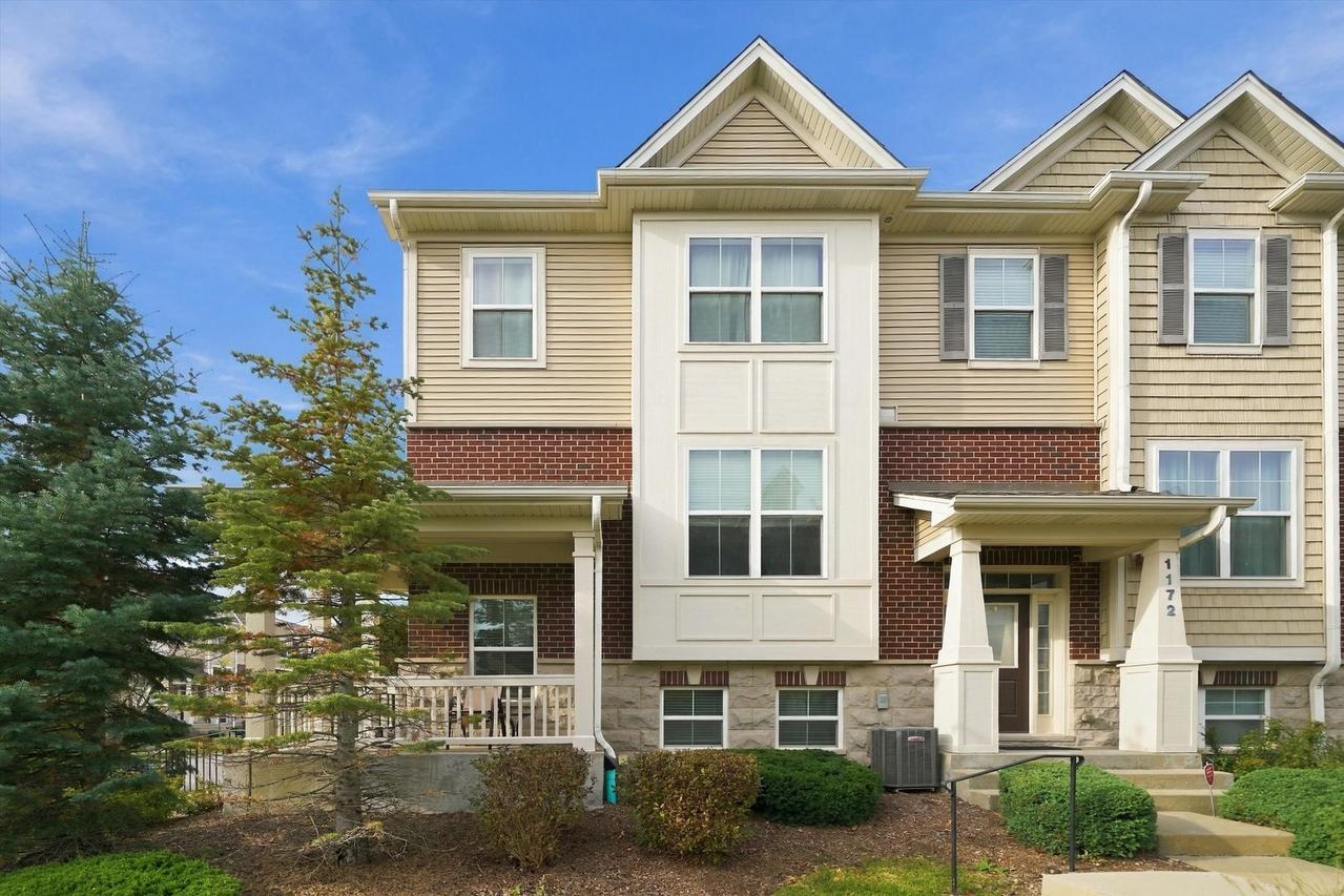 1170 Evergreen Ave., Des Plaines, IL 60016