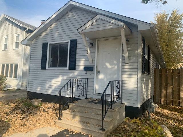 222 W Superior St., Ottawa, IL 61350