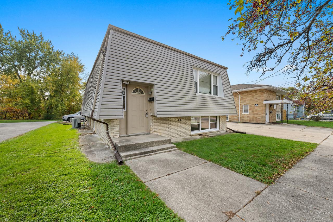1115 Kane St., Aurora, IL 60505