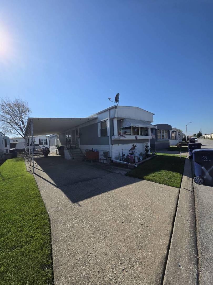 8800 S Harlem Ave. #2209, Bridgeview, IL 60455