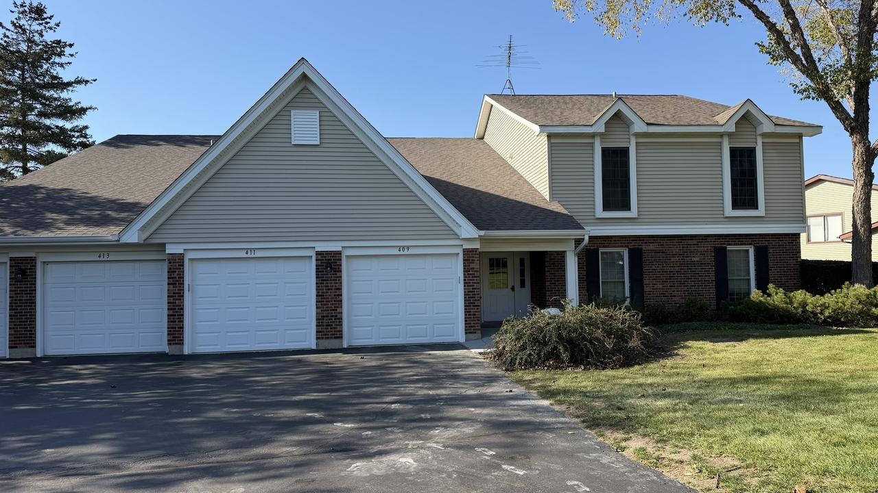 411 N Thornwood Dr., Mchenry, IL 60050