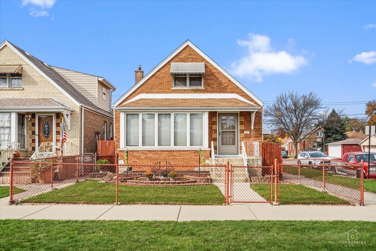 5100 S Lawler Ave., Chicago, IL 60638
