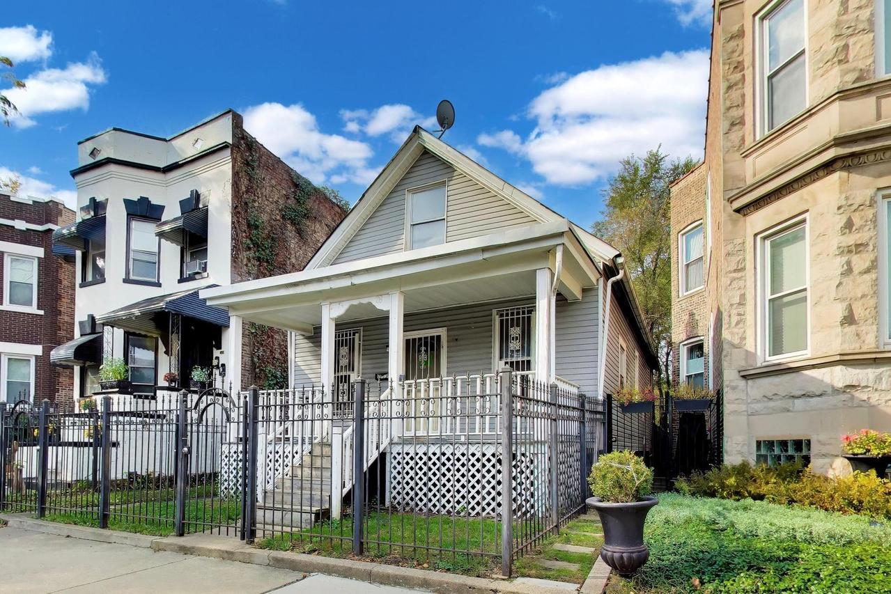 7428 S Evans Ave., Chicago, IL 60619