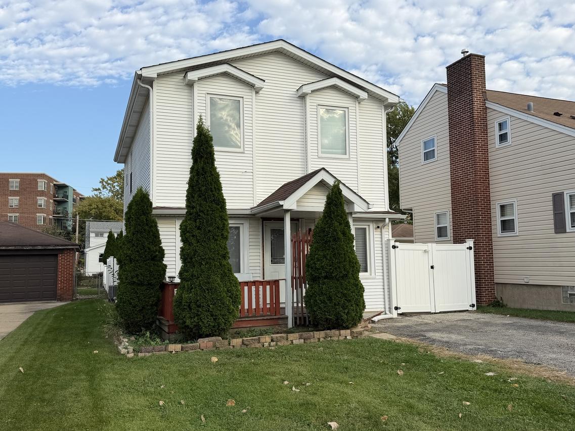 4115 Wesley Ter., Schiller Park, IL 60176
