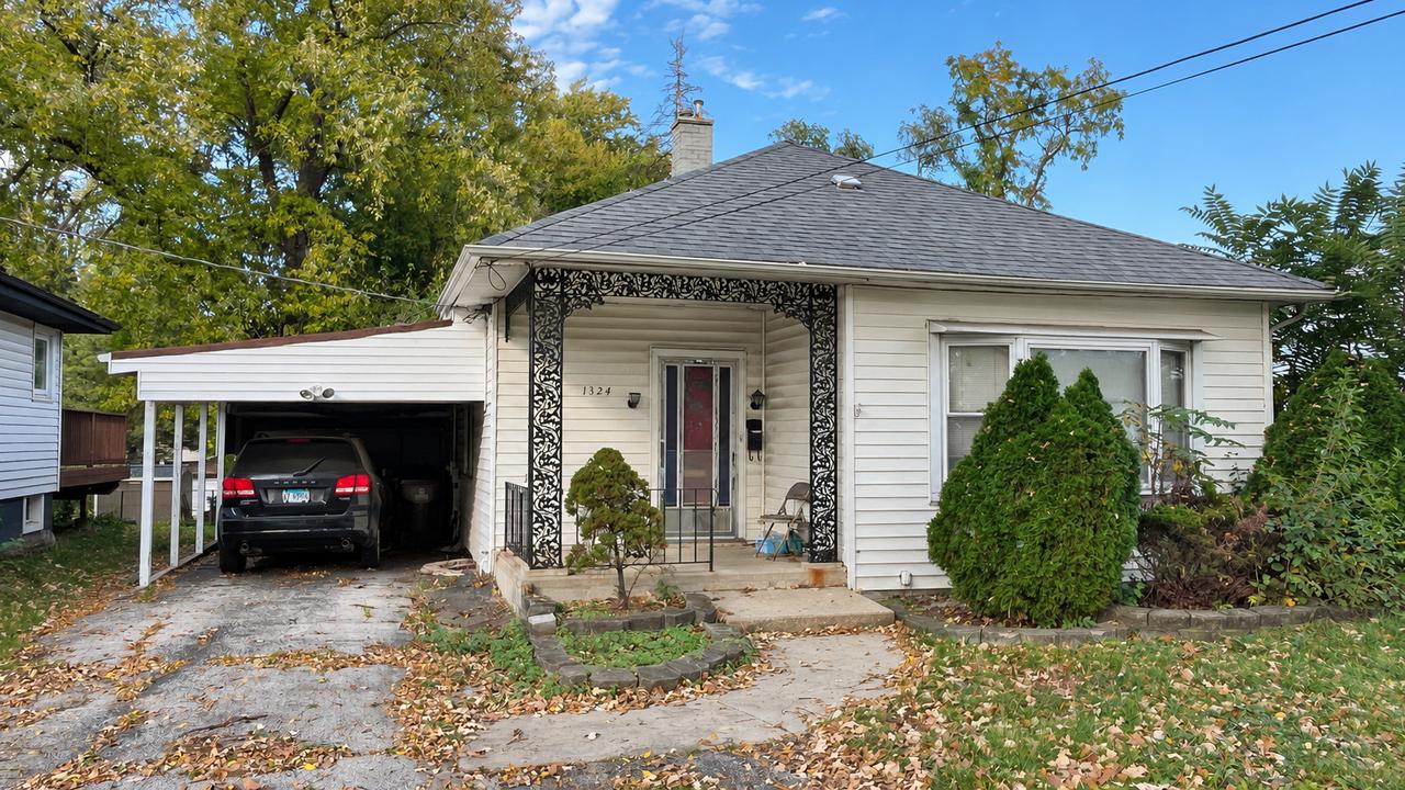 1324 Ridge Rd., Homewood, IL 60430