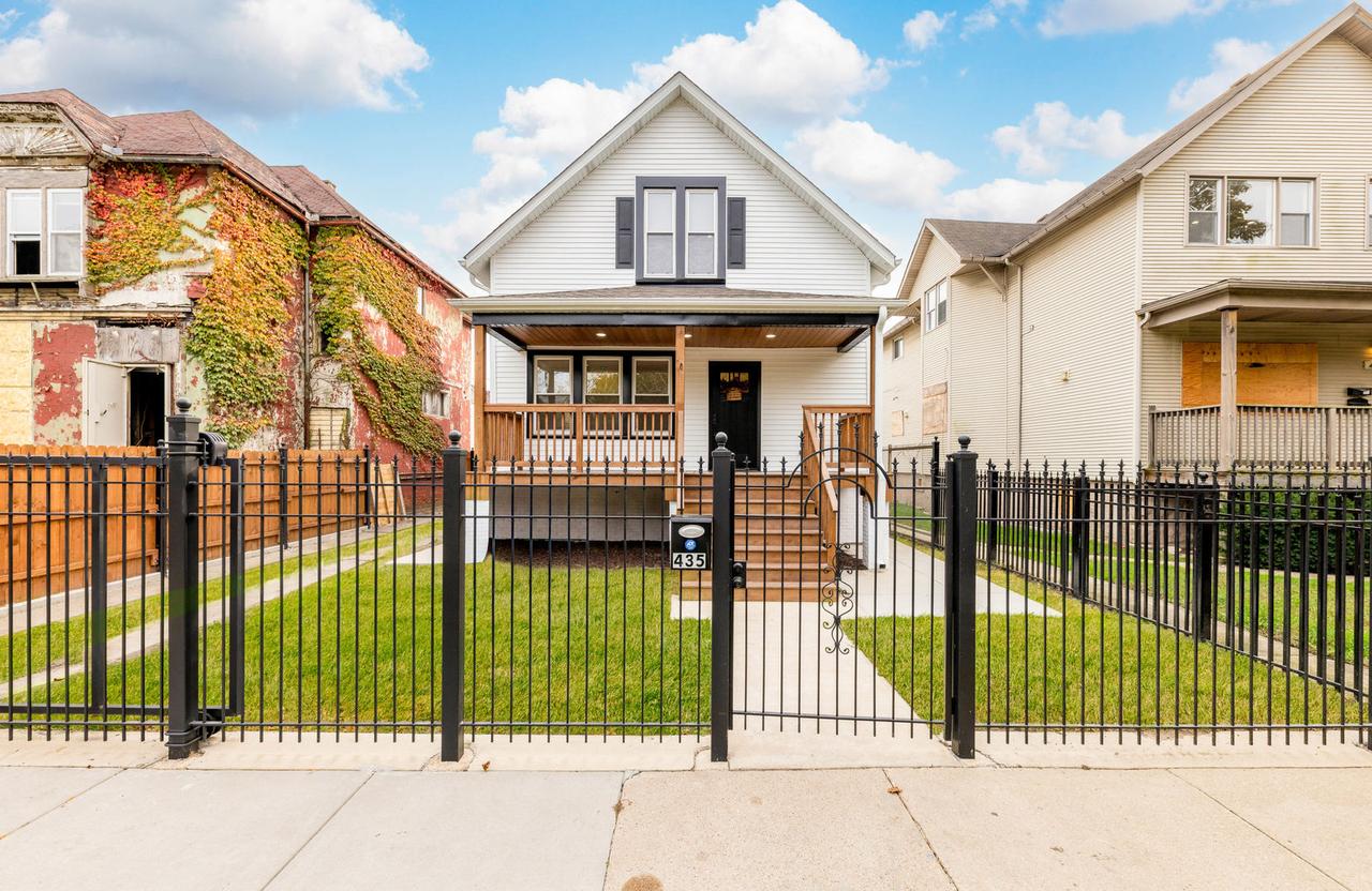 435 W 62nd St., Chicago, IL 60621