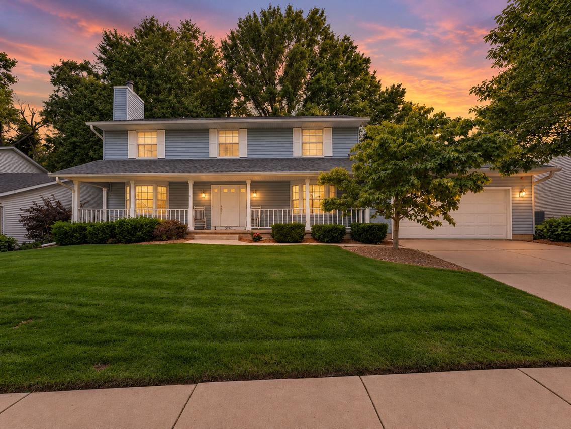 3707 75th Street Ct., Moline, IL 61265
