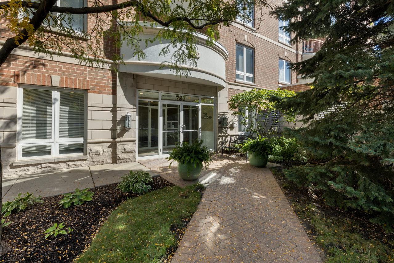 787 Graceland Ave. #501, Des Plaines, IL 60016