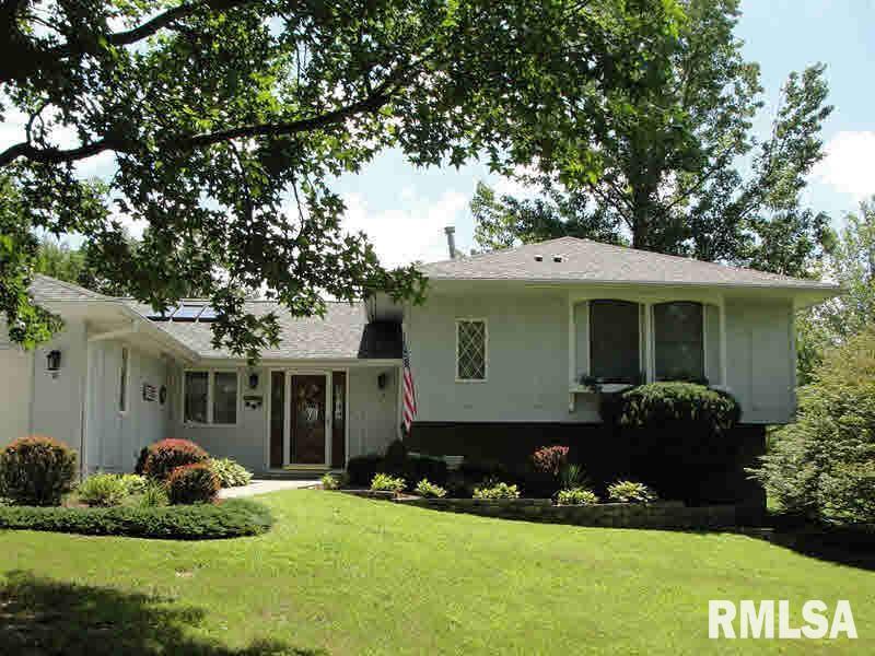 16 Beach, Murphysboro, IL 62966