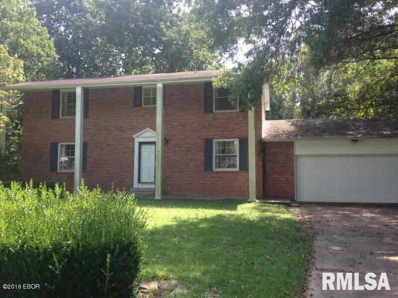 1105 W Jefferson, Carbondale, IL 62901