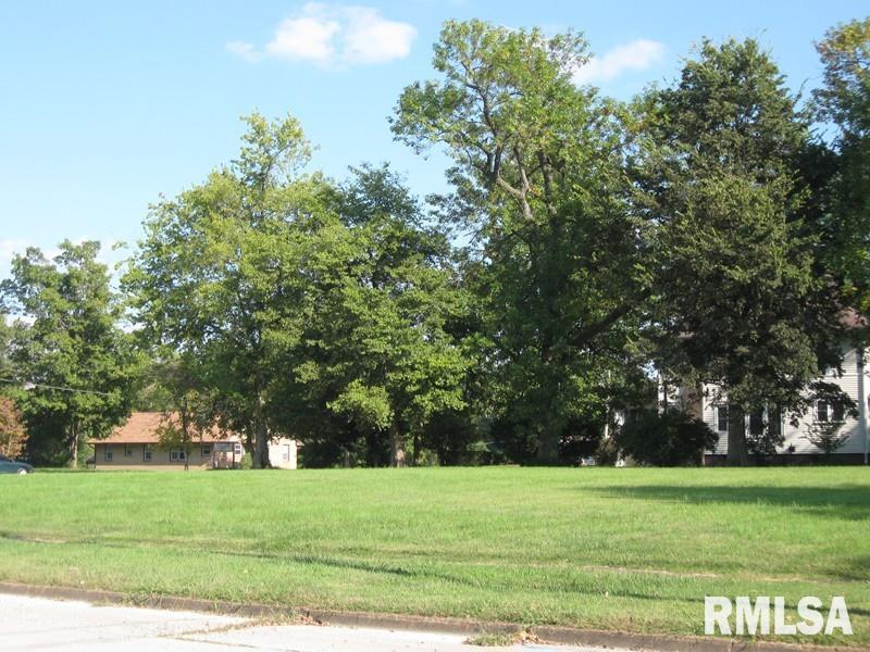 214 Girard St., Metropolis, IL 62960