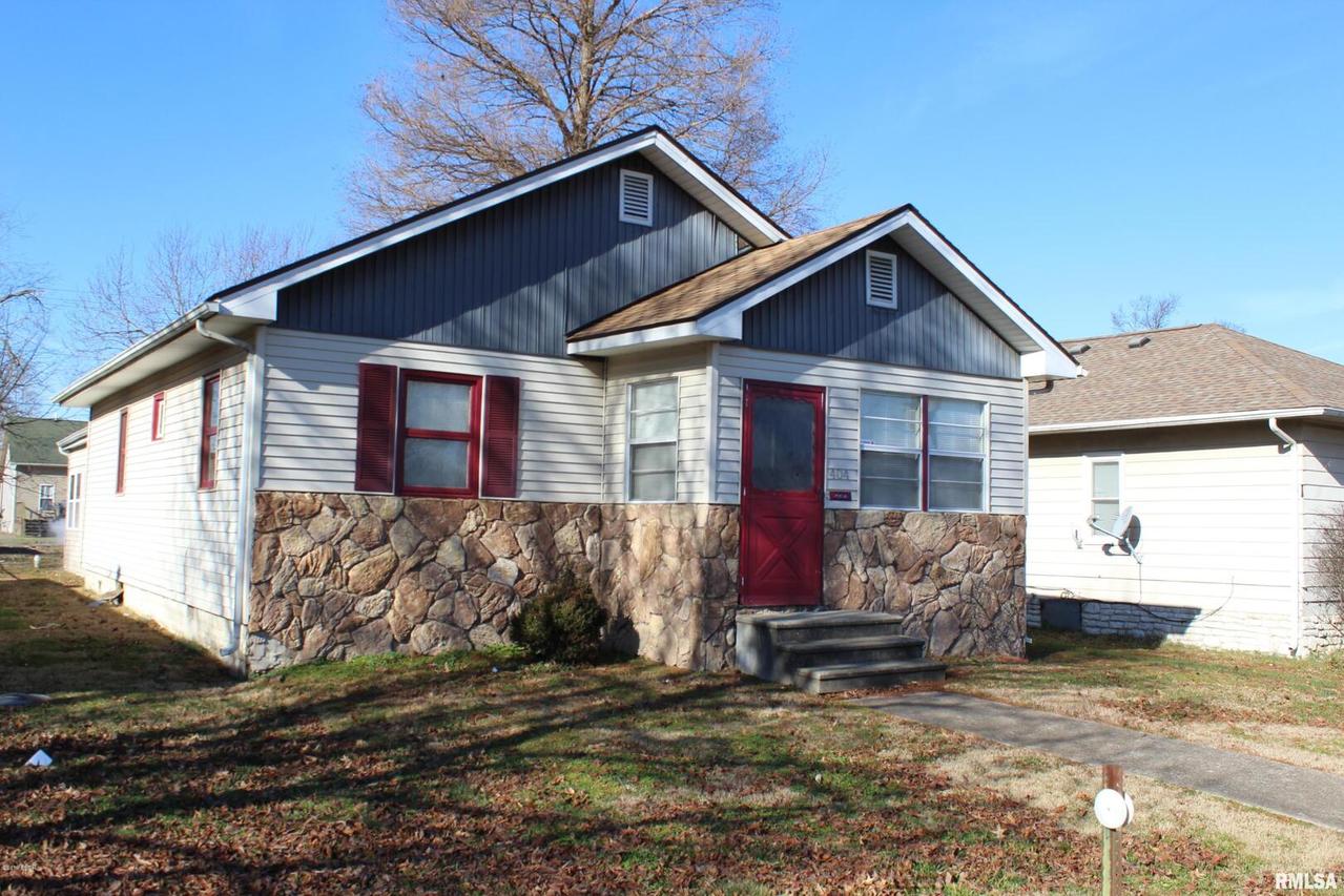 404 S 1st St., Marion, IL 62959