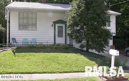 300 S Friedline Dr., Carbondale, IL 62901