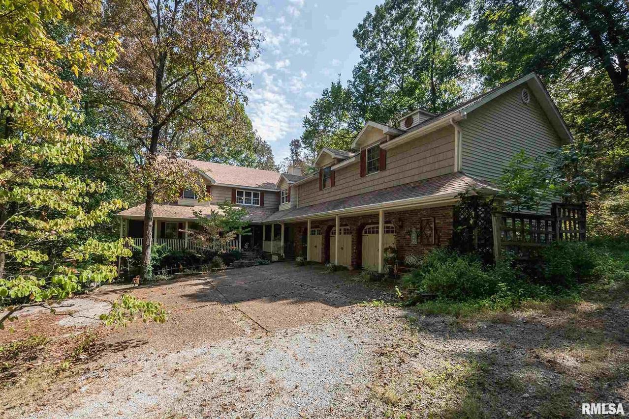 90 Sally Holler Ln., Harrisburg, IL 62946