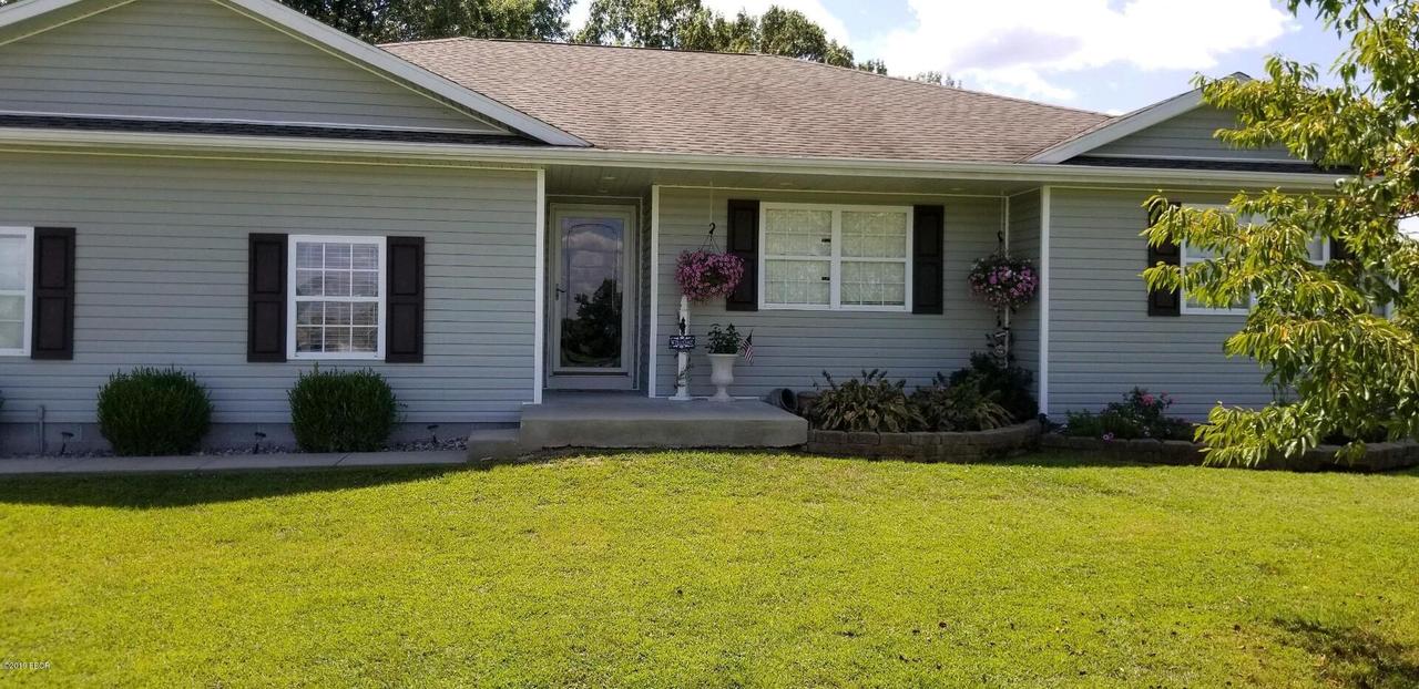 103 Jett Sawyer Ln., Desoto, IL 62924