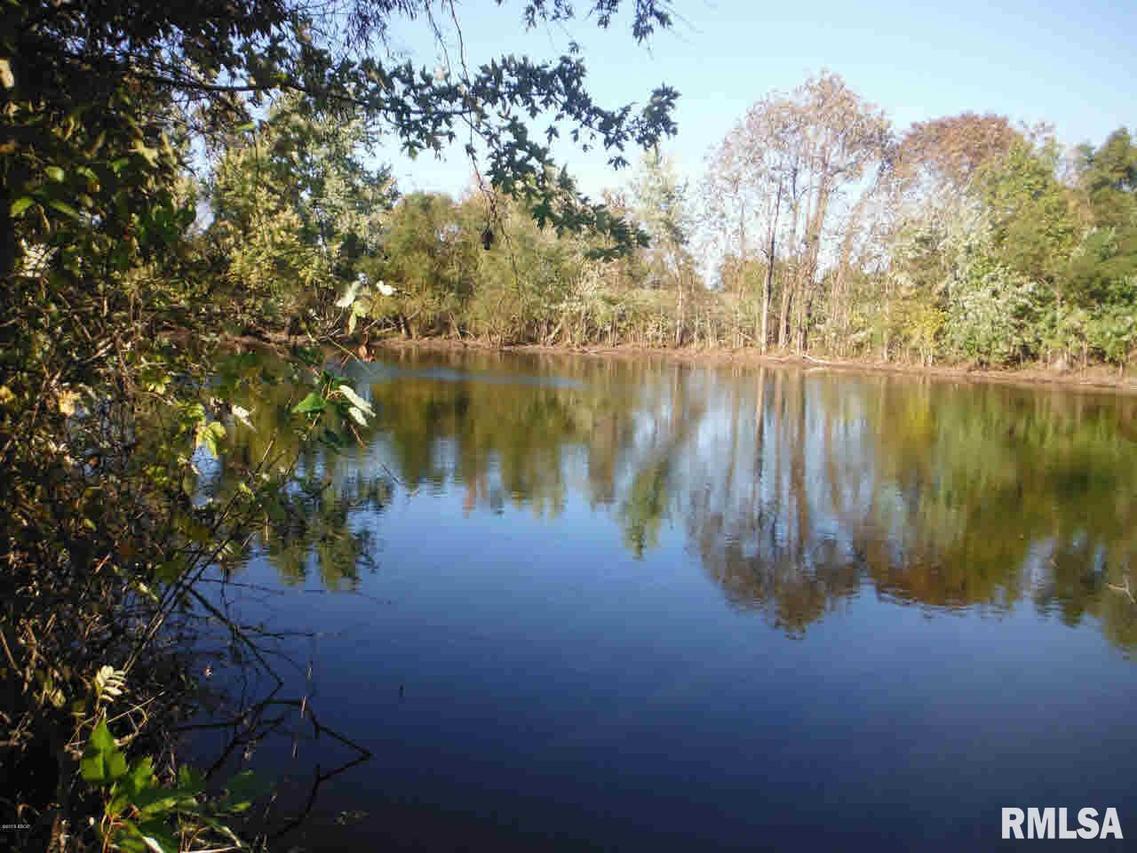 105 Midway Rd., Makanda, IL 62958