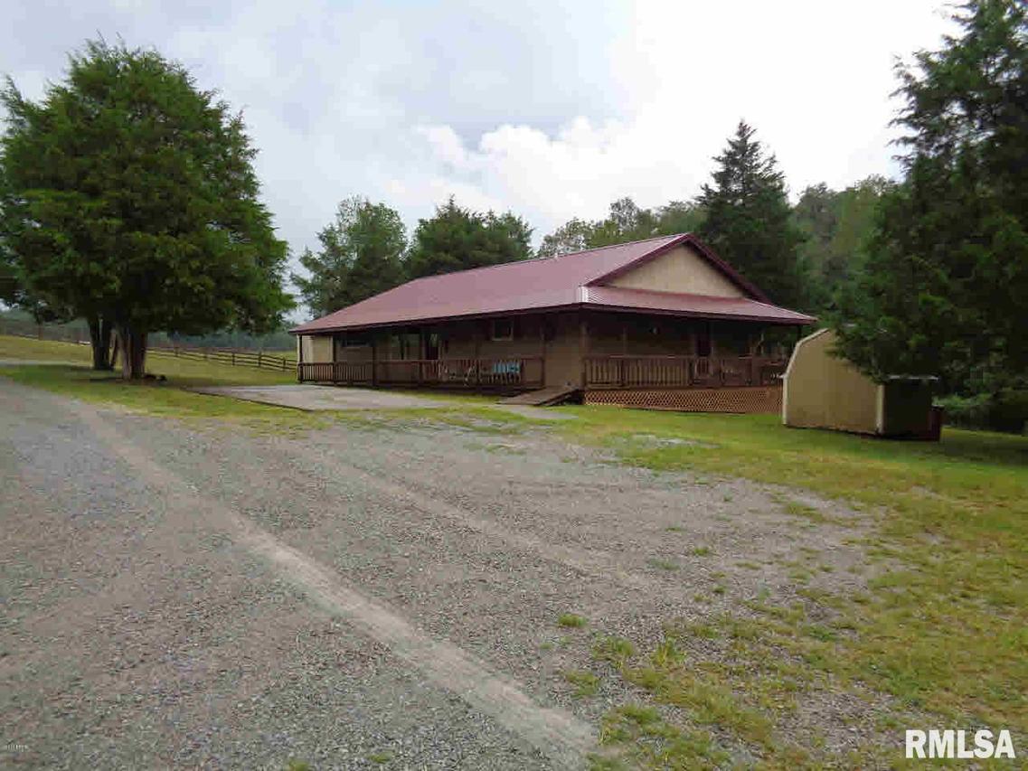 678 State Highway 145 N Hwy., Simpson, IL 62985