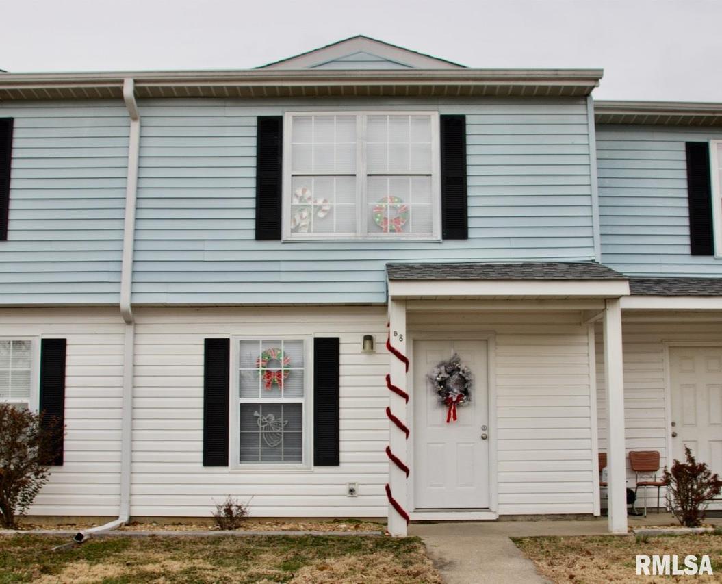 612 B-8 E Campus Dr., Carbondale, IL 62901