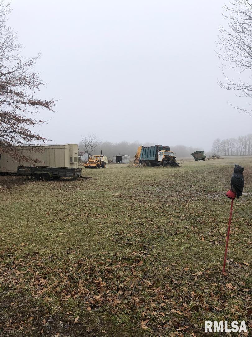 21981 Krupp Ln., Centralia, IL 62801