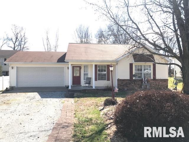 914 Glenn Ave., Carterville, IL 62918